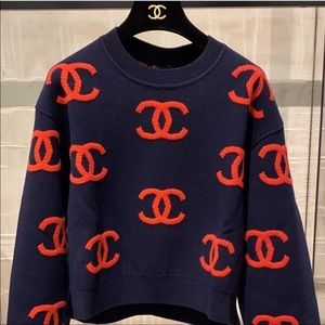 Meet your Posher, Chloe